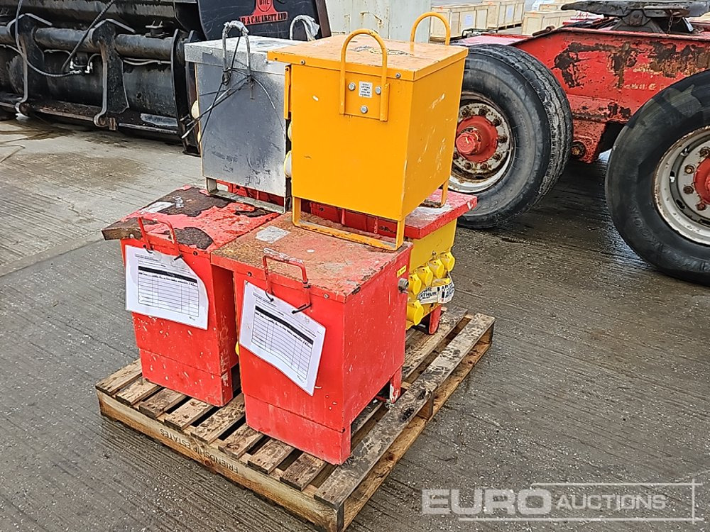 240 Volt Transformer (6 of) - Építőipari berendezések: 5 kép. 240 Volt Transformer (6 of) - Építőipari berendezések: 5 kép.