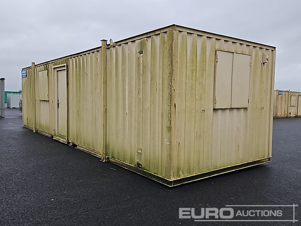 30' x 9' Containerised Office (Cannot Be Reconsigned) - Tengeri konténer: 5 kép. 30' x 9' Containerised Office (Cannot Be Reconsigned) - Tengeri konténer: 5 kép.
