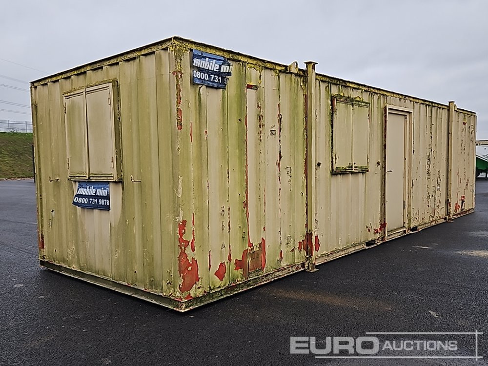 30' x 9' Containerised Office (Cannot Be Reconsigned) - Tengeri konténer: 3 kép. 30' x 9' Containerised Office (Cannot Be Reconsigned) - Tengeri konténer: 3 kép.