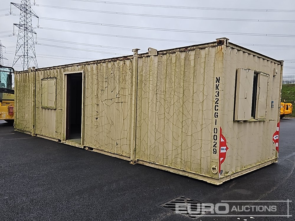 30' x 9' Containerised Office (Cannot Be Reconsigned) - Tengeri konténer: 5 kép. 30' x 9' Containerised Office (Cannot Be Reconsigned) - Tengeri konténer: 5 kép.