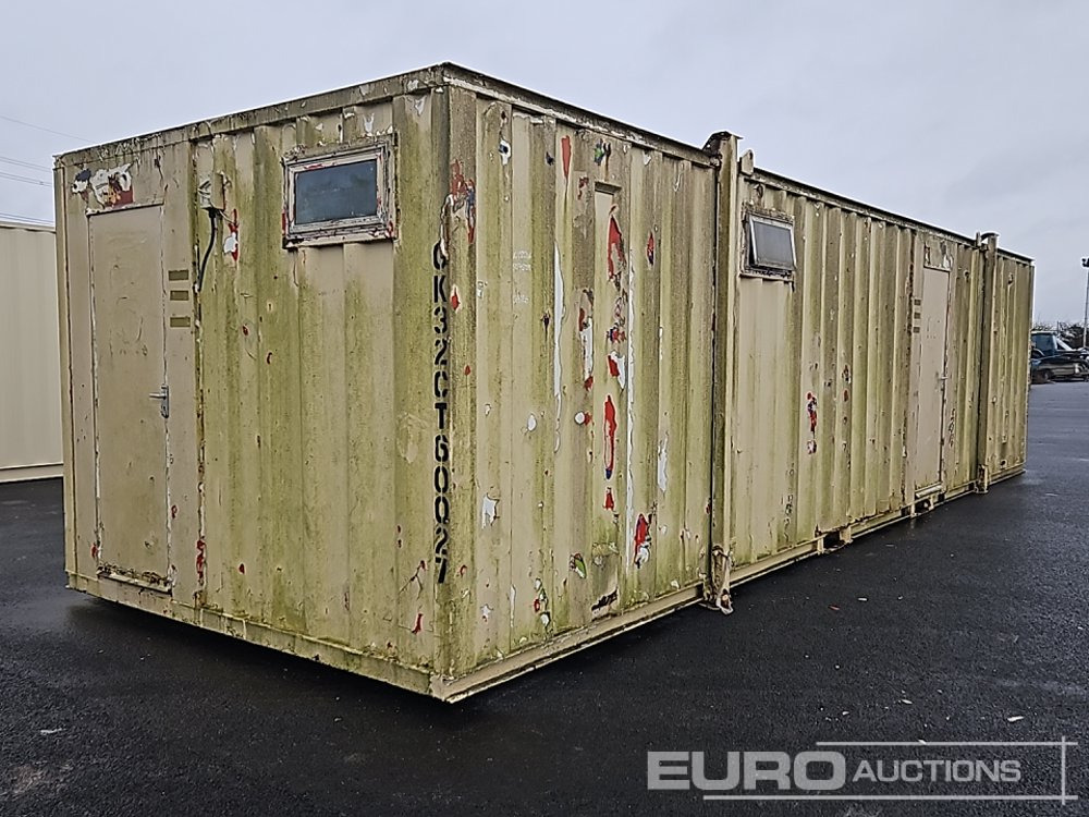 30' x 9' Containerised Office (Cannot Be Reconsigned) - Tengeri konténer: 3 kép. 30' x 9' Containerised Office (Cannot Be Reconsigned) - Tengeri konténer: 3 kép.