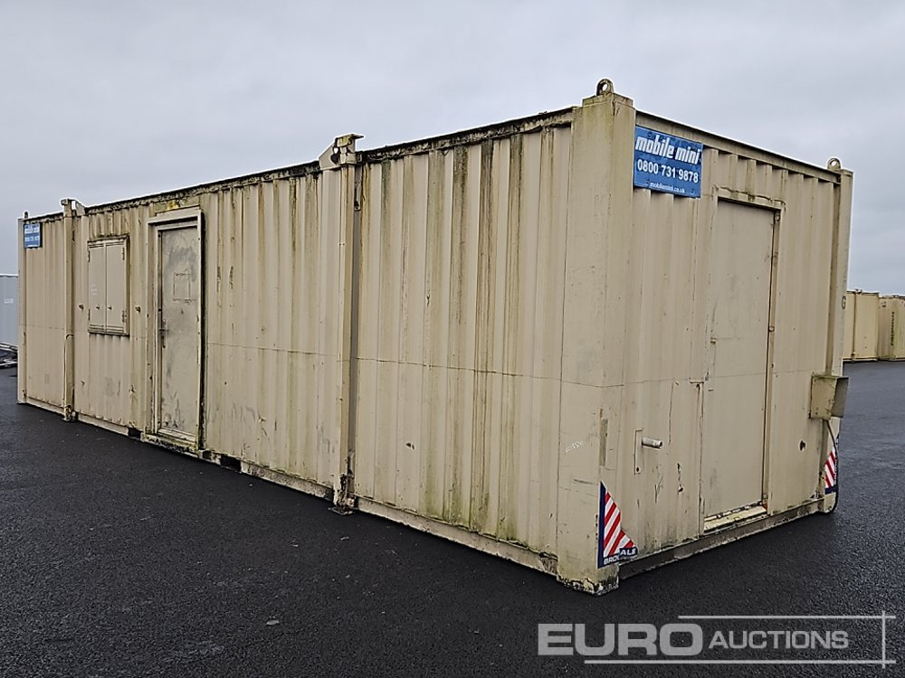 30' x 9' Containerised Office (Cannot Be Reconsigned) - Tengeri konténer: 1 kép. 30' x 9' Containerised Office (Cannot Be Reconsigned) - Tengeri konténer: 1 kép.