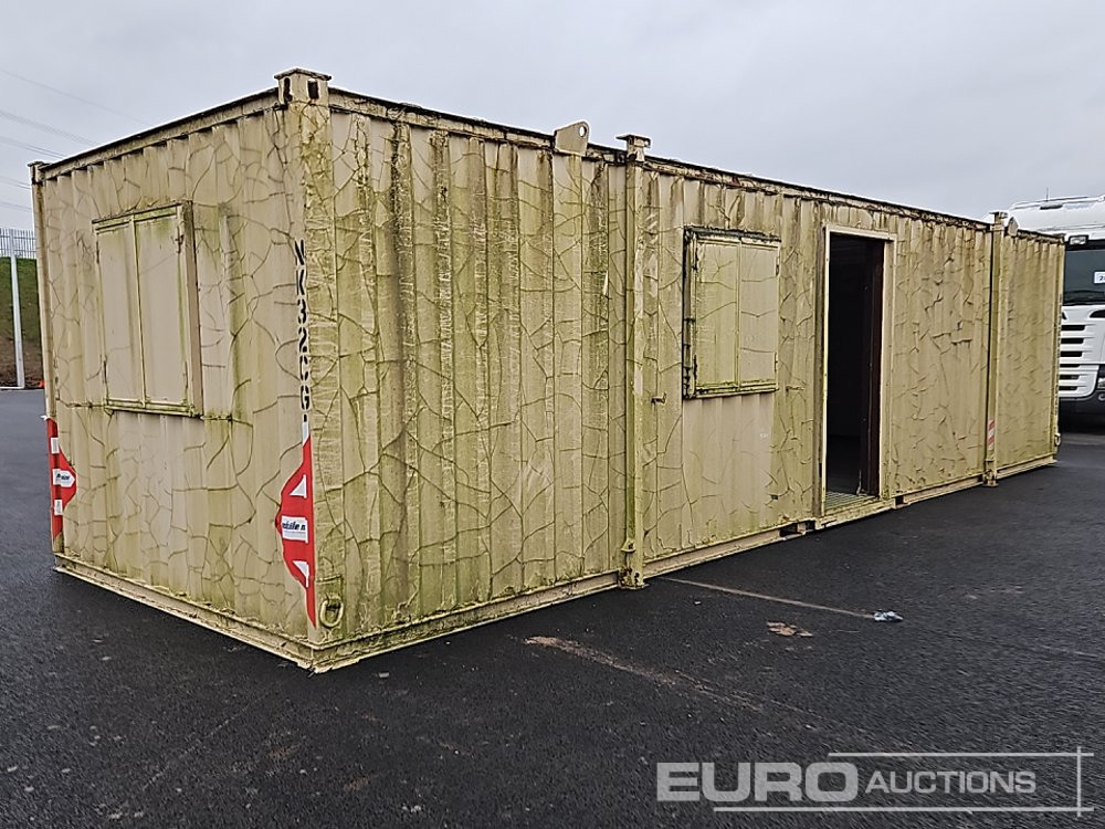 30' x 9' Containerised Office (Cannot Be Reconsigned) - Tengeri konténer: 3 kép. 30' x 9' Containerised Office (Cannot Be Reconsigned) - Tengeri konténer: 3 kép.