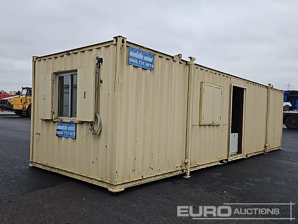 30' x 9' Containerised Office (Cannot Be Reconsigned) - Tengeri konténer: 3 kép. 30' x 9' Containerised Office (Cannot Be Reconsigned) - Tengeri konténer: 3 kép.