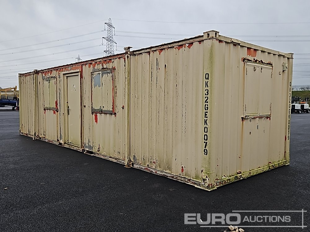 30' x 9' Containerised Office (Cannot Be Reconsigned) - Tengeri konténer: 5 kép. 30' x 9' Containerised Office (Cannot Be Reconsigned) - Tengeri konténer: 5 kép.