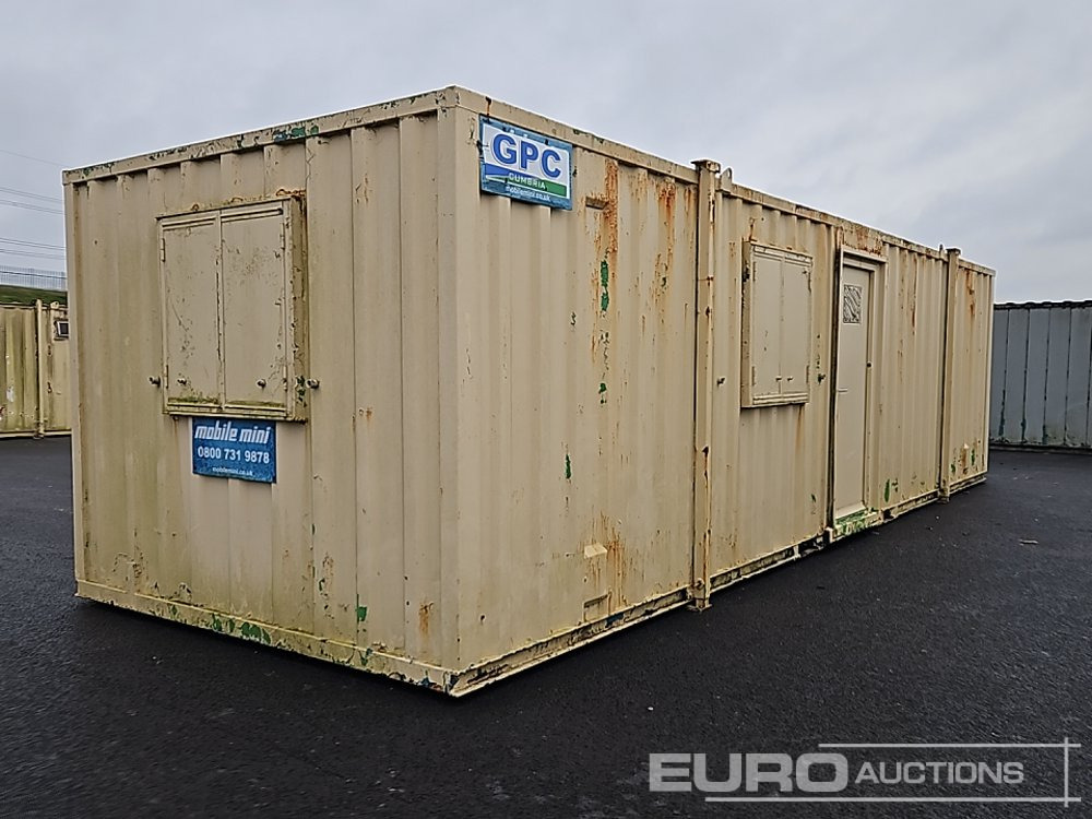 30' x 9' Containerised Office (Cannot Be Reconsigned) - Tengeri konténer: 3 kép. 30' x 9' Containerised Office (Cannot Be Reconsigned) - Tengeri konténer: 3 kép.