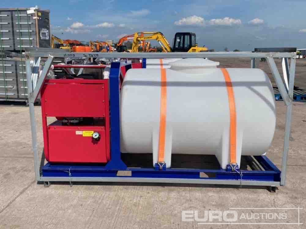 4000PSI Electric Hot Pressure Washer, 1000L Water Tank - Magasnyomású mosó: 2 kép. 4000PSI Electric Hot Pressure Washer, 1000L Water Tank - Magasnyomású mosó: 2 kép.