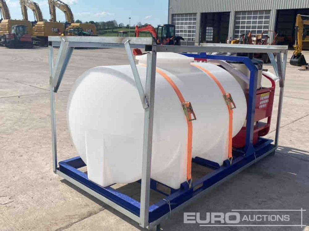 4000PSI Electric Hot Pressure Washer, 1000L Water Tank - Magasnyomású mosó: 5 kép. 4000PSI Electric Hot Pressure Washer, 1000L Water Tank - Magasnyomású mosó: 5 kép.