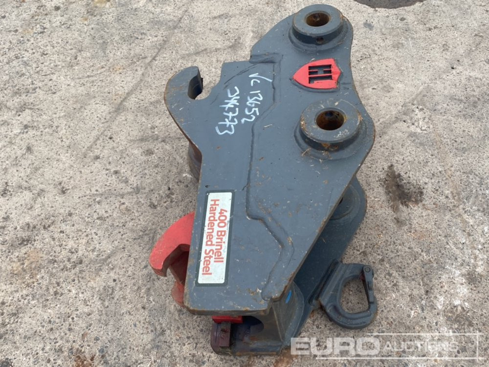 40mm QH to suit 6 Ton Excavtor - Gyorscsatlakozó: 4 kép. 40mm QH to suit 6 Ton Excavtor - Gyorscsatlakozó: 4 kép.