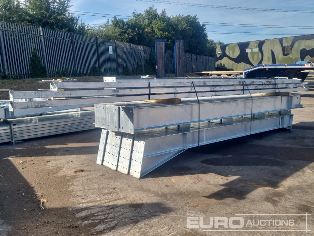 60' x 30' x 16' Galvanised Steel Frame Building - Konténerház: 1 kép. 60' x 30' x 16' Galvanised Steel Frame Building - Konténerház: 1 kép.