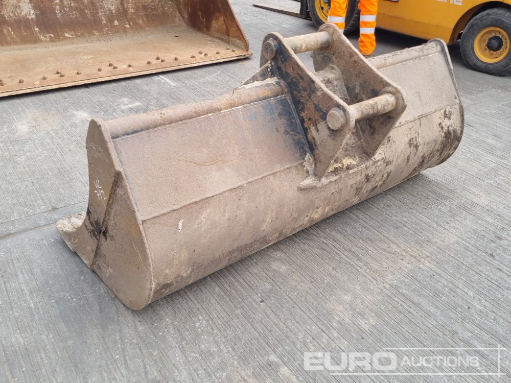 72" Ditching Bucket 65mm Pin to suit 13 Ton Excavator - Kanál: 3 kép. 72" Ditching Bucket 65mm Pin to suit 13 Ton Excavator - Kanál: 3 kép.