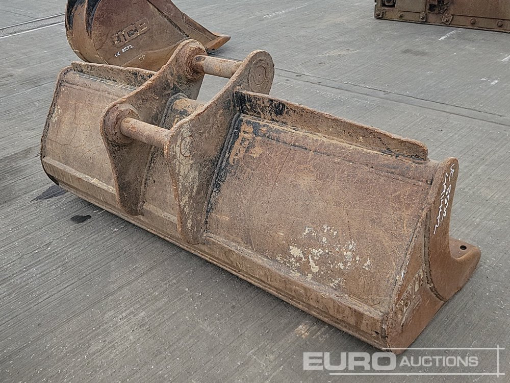 72" Ditching Bucket 65mm Pin to suit 13 Ton Excavator - Kanál: 5 kép. 72" Ditching Bucket 65mm Pin to suit 13 Ton Excavator - Kanál: 5 kép.