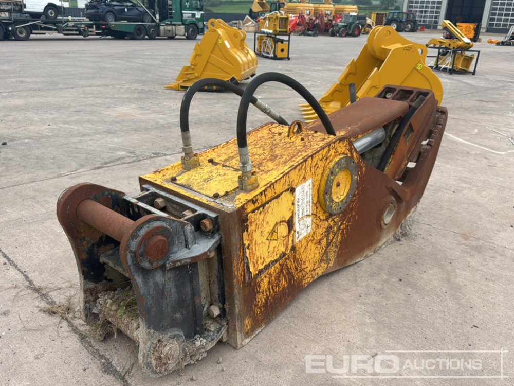 Epiroc BP2050 Hydraulic Pulverizer 90mm Pin to suit 30 Ton Excavator - Adapterek - Kotrógép: 5 kép. Epiroc BP2050 Hydraulic Pulverizer 90mm Pin to suit 30 Ton Excavator - Adapterek - Kotrógép: 5 kép.