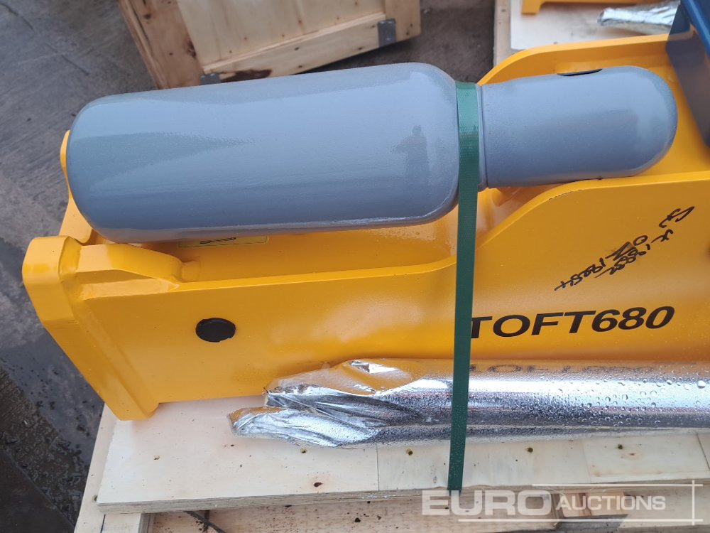 Unused 2025 TOFT 680 Hydraulic Breaker - Adapterek - Kotrógép: 5 kép. Unused 2025 TOFT 680 Hydraulic Breaker - Adapterek - Kotrógép: 5 kép.