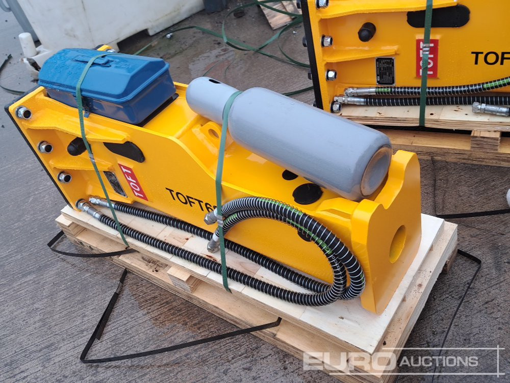 Unused 2025 TOFT 680 Hydraulic Breaker - Adapterek - Kotrógép: 4 kép. Unused 2025 TOFT 680 Hydraulic Breaker - Adapterek - Kotrógép: 4 kép.
