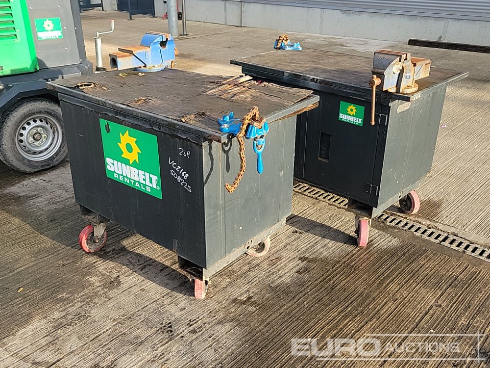 Armorgard Tool Vault/Work Bench (2 of) - Építőipari berendezések: 3 kép. Armorgard Tool Vault/Work Bench (2 of) - Építőipari berendezések: 3 kép.