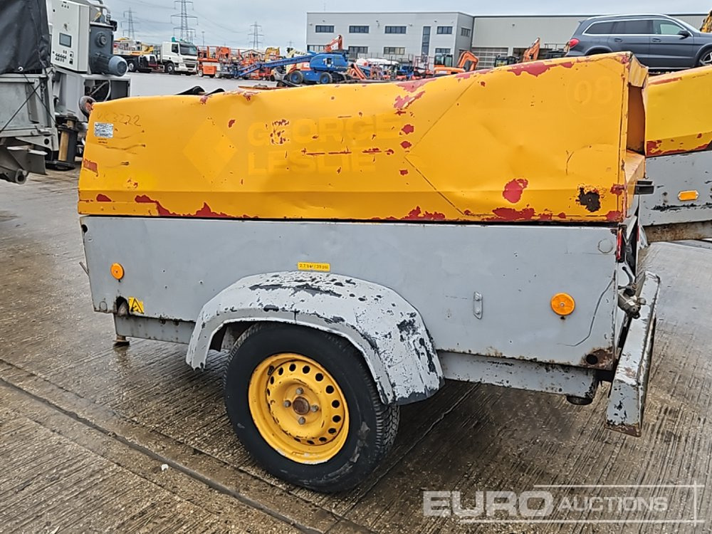 Atlas Copco XAS67DD 130CFM - Légkompresszor: 2 kép. Atlas Copco XAS67DD 130CFM - Légkompresszor: 2 kép.