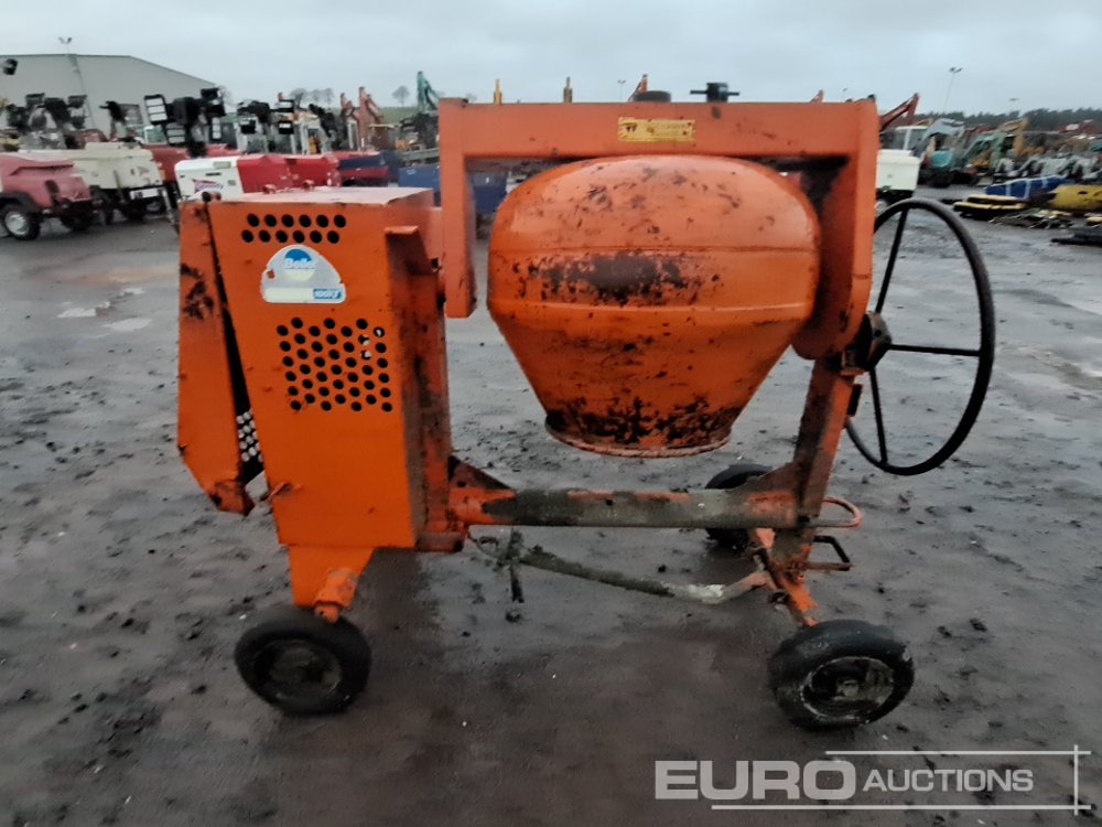 Belle PREMIER 100 XT - Betonkeverő: 2 kép. Belle PREMIER 100 XT - Betonkeverő: 2 kép.