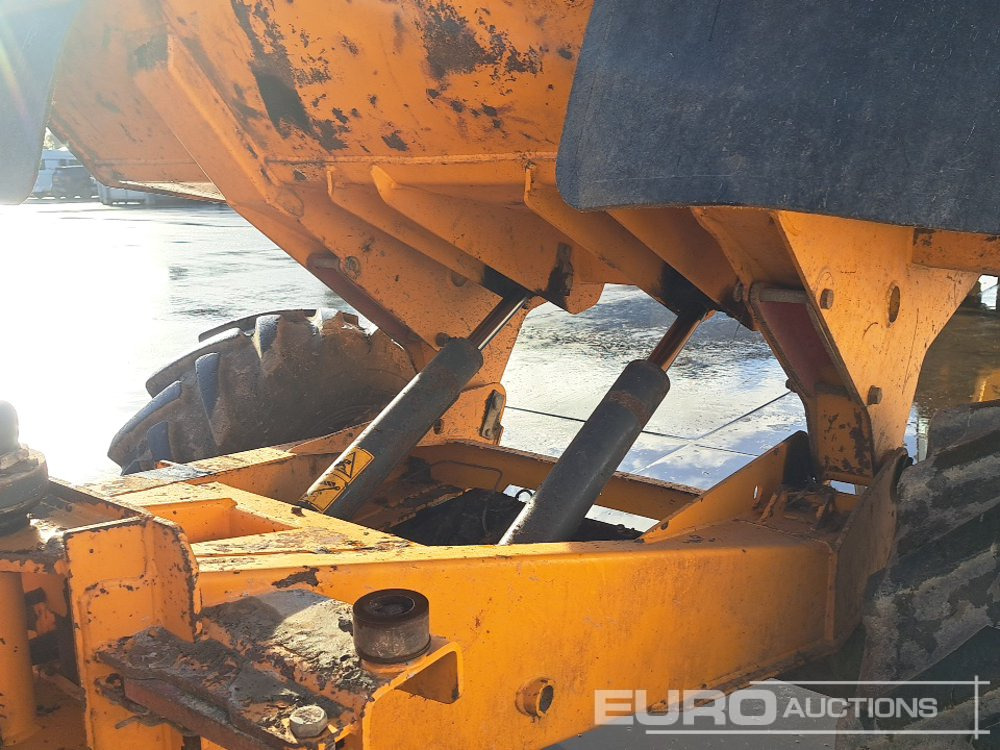 Minidömper Benford 6 Ton: 24 kép. Minidömper Benford 6 Ton: 24 kép.