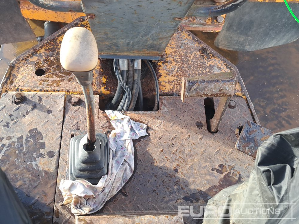 Minidömper Benford 6 Ton: 20 kép. Minidömper Benford 6 Ton: 20 kép.