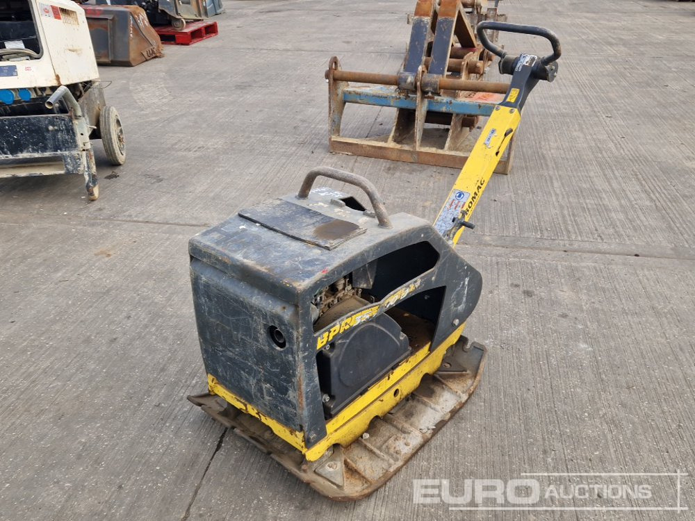 Bomag BPR35/60D - Aszfaltozó gép: 1 kép. Bomag BPR35/60D - Aszfaltozó gép: 1 kép.