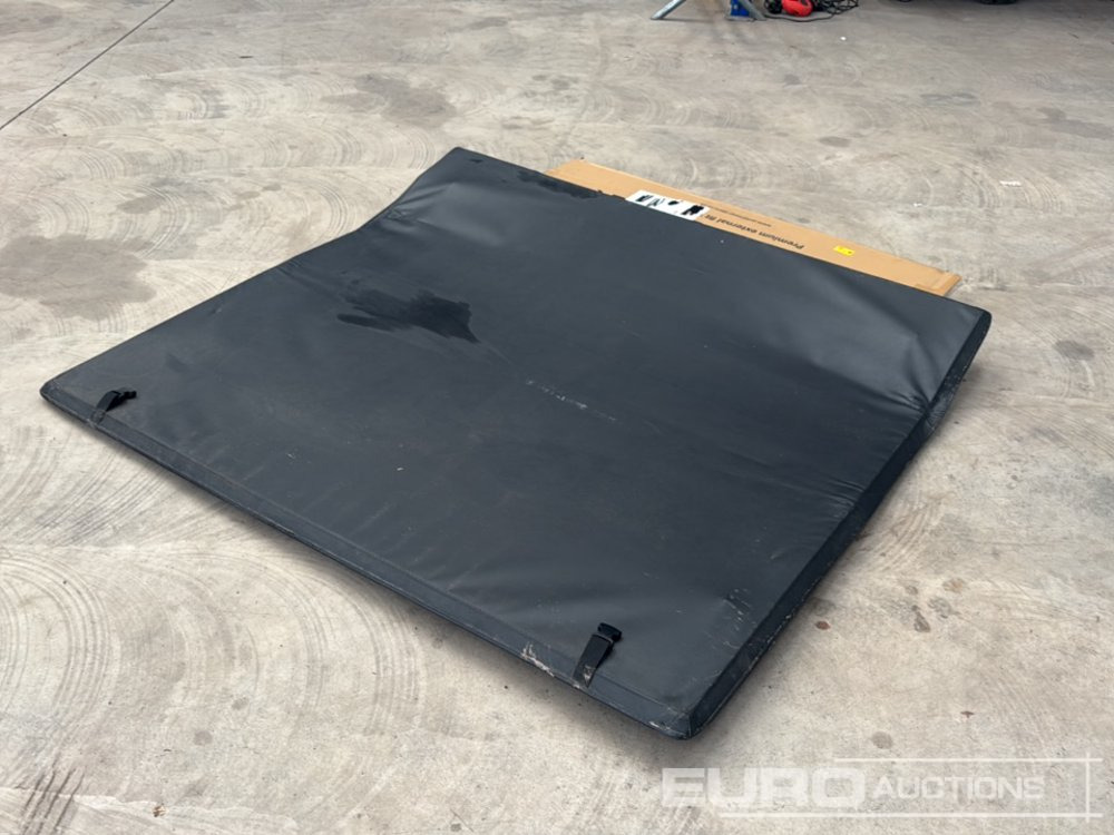 Garázs felszerelés Bragan Tonneau Cover to suit Short Bed Mitsubishi L200, Window Wind Deflectors to suit Nissan Navara: 7 kép.