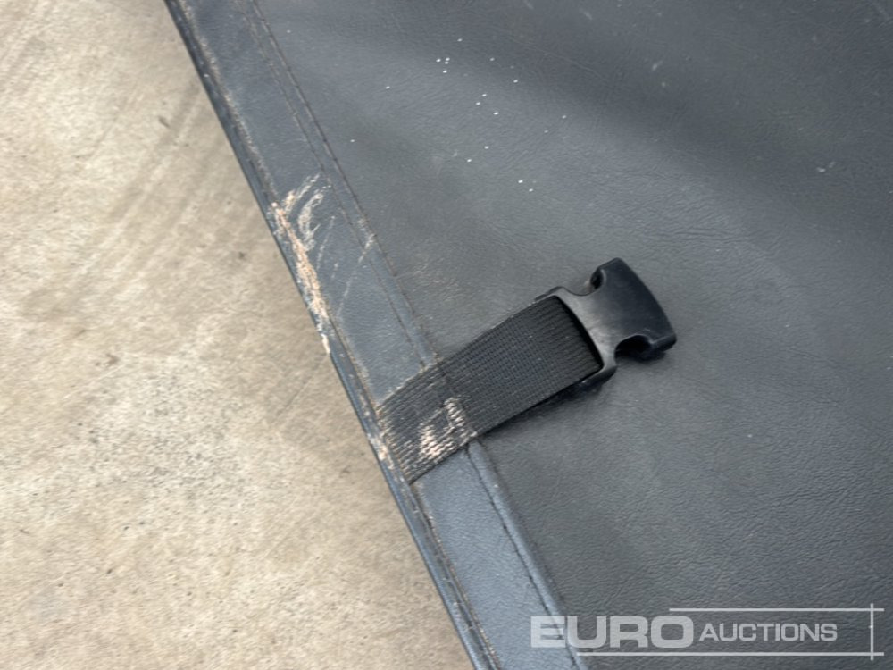 Garázs felszerelés Bragan Tonneau Cover to suit Short Bed Mitsubishi L200, Window Wind Deflectors to suit Nissan Navara: 13 kép.