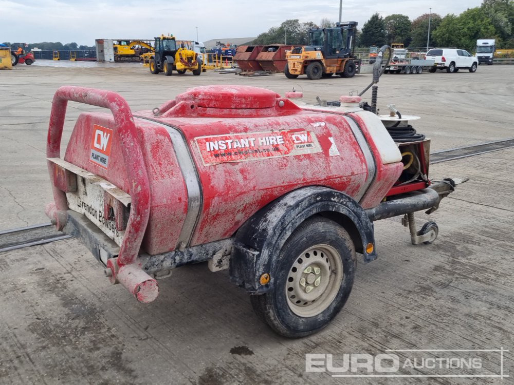 Brendon Powerwashers Single Axle Plastic Water Bowser, Yanmar Pressure Washer - Magasnyomású mosó: 5 kép. Brendon Powerwashers Single Axle Plastic Water Bowser, Yanmar Pressure Washer - Magasnyomású mosó: 5 kép.