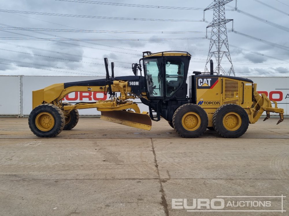 CAT 140M VHP - Gréder: 2 kép. CAT 140M VHP - Gréder: 2 kép.