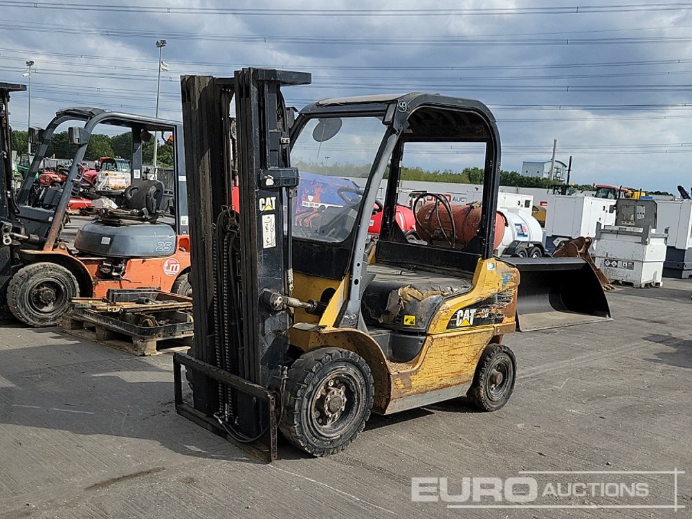 CAT GP20N - Gázüzemű targonca: 1 kép. CAT GP20N - Gázüzemű targonca: 1 kép.