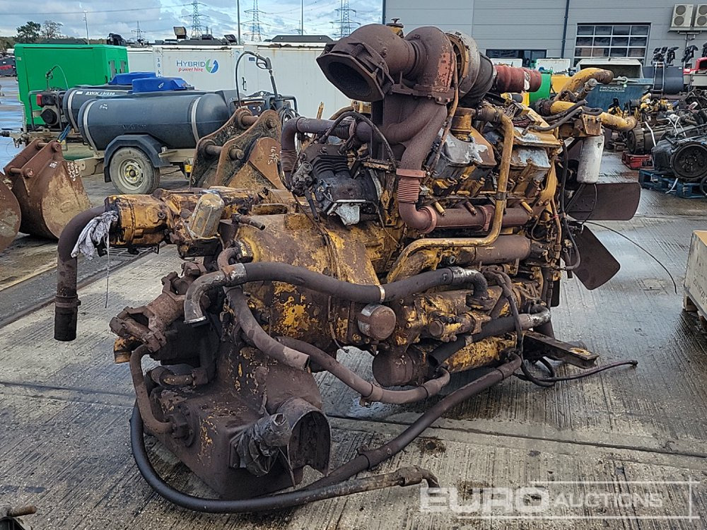 CAT V8 Engine - Motor: 5 kép. CAT V8 Engine - Motor: 5 kép.