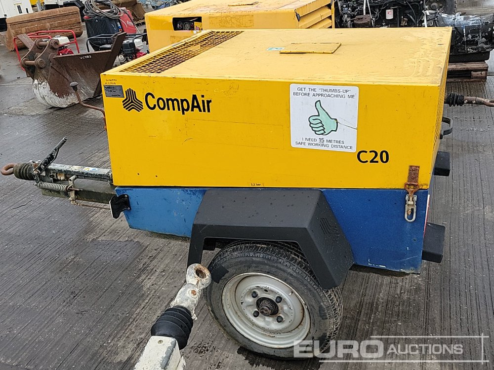 Compair C20 70CFM - Légkompresszor: 2 kép. Compair C20 70CFM - Légkompresszor: 2 kép.