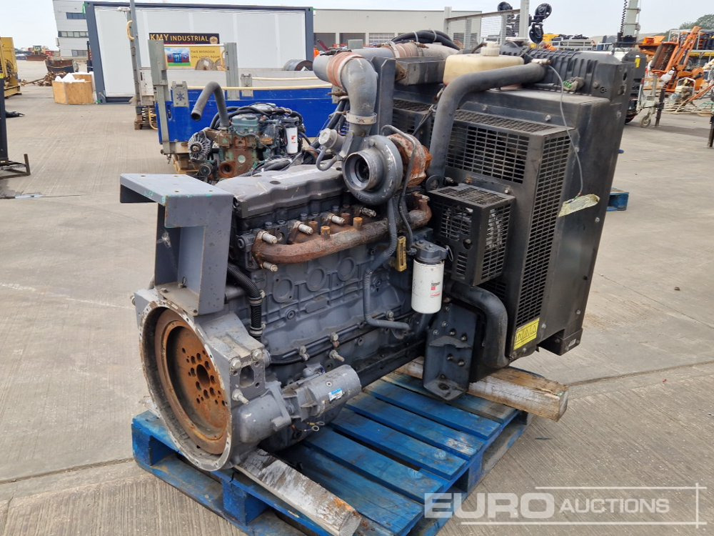 Cummins 6 Cylinder Engine - Motor: 5 kép. Cummins 6 Cylinder Engine - Motor: 5 kép.