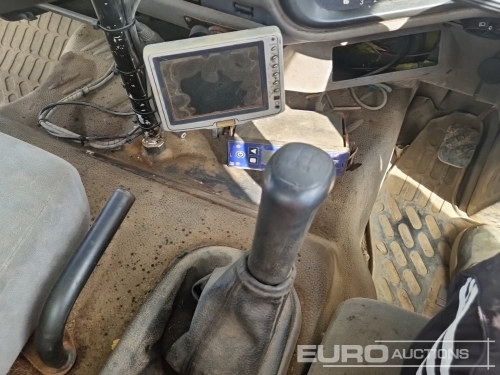 Billenőplatós teherautó DAF LF 55.250: 37 kép.
