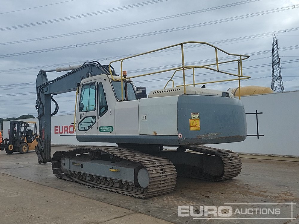 Daewoo S255LC-V - Lánctalpas kotró: 3 kép. Daewoo S255LC-V - Lánctalpas kotró: 3 kép.
