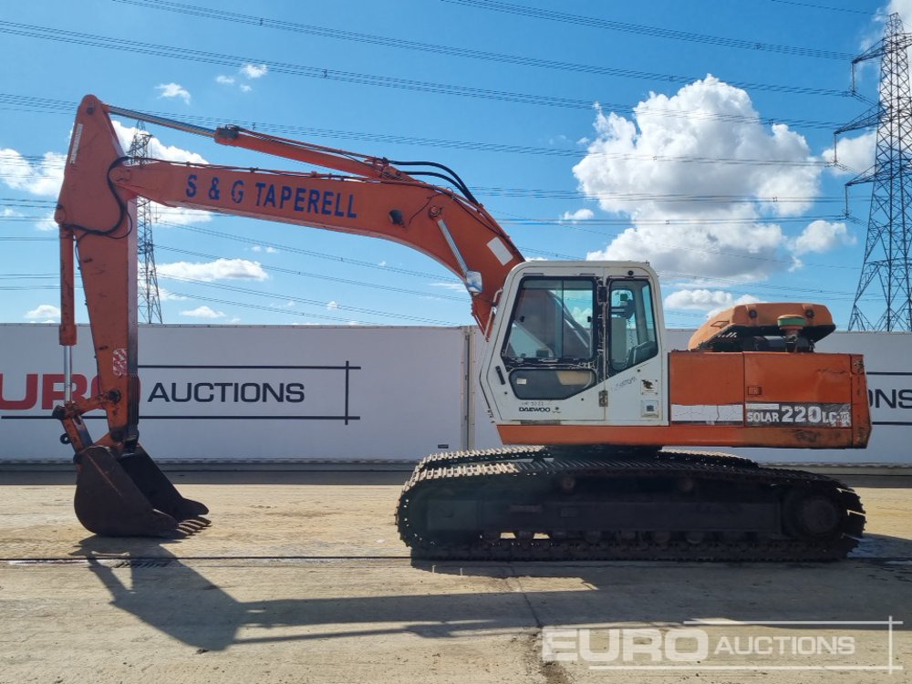 Daewoo SL220LC-111 - Lánctalpas kotró: 2 kép. Daewoo SL220LC-111 - Lánctalpas kotró: 2 kép.