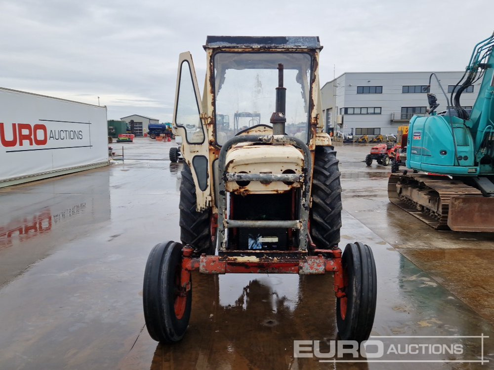 Traktor David Brown 1210: 8 kép.