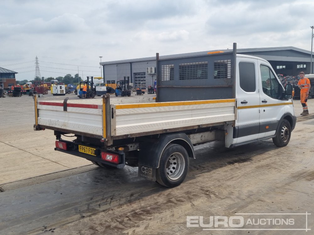 Ford Transit 350 - Billenőplatós kisteherautó: 5 kép. Ford Transit 350 - Billenőplatós kisteherautó: 5 kép.