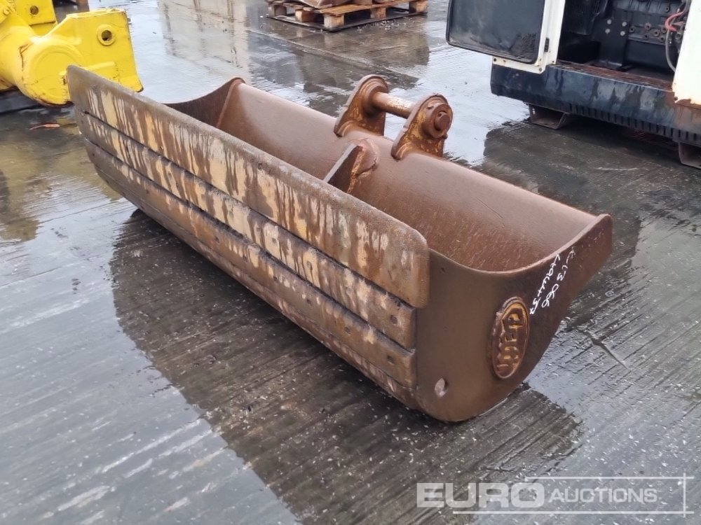 Geith 74" Ditching Bucket 65mm Pin to suit 13 Ton Excavator - Kanál: 1 kép. Geith 74" Ditching Bucket 65mm Pin to suit 13 Ton Excavator - Kanál: 1 kép.