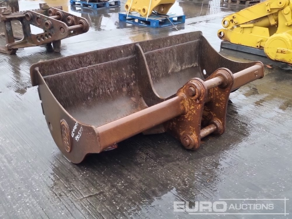 Geith 74" Ditching Bucket 65mm Pin to suit 13 Ton Excavator - Kanál: 3 kép. Geith 74" Ditching Bucket 65mm Pin to suit 13 Ton Excavator - Kanál: 3 kép.