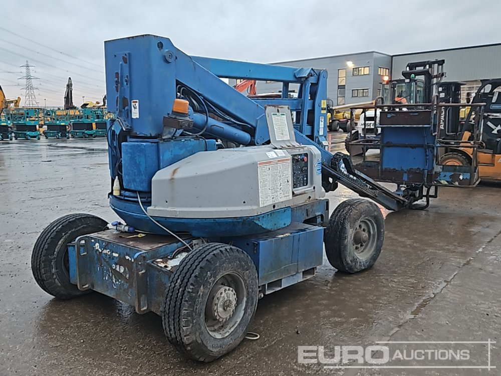 Genie Electric Articulated Telescopic Boom Lift (Flat Battery) - Emelő: 5 kép. Genie Electric Articulated Telescopic Boom Lift (Flat Battery) - Emelő: 5 kép.