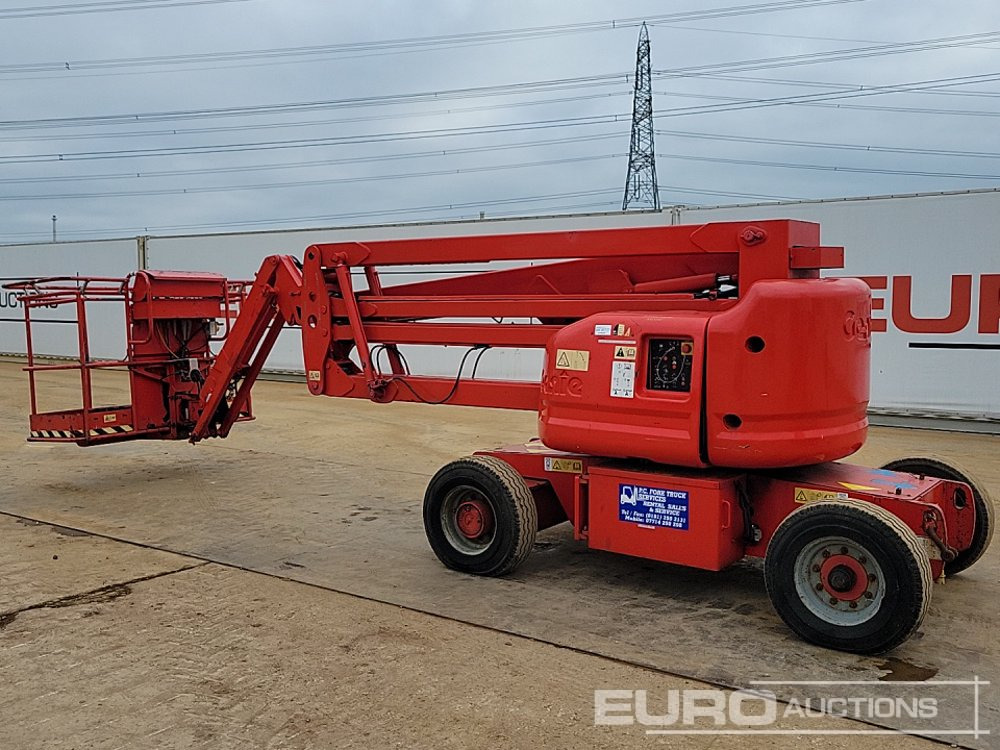 Genie Z45/25 - Emelő: 3 kép. Genie Z45/25 - Emelő: 3 kép.