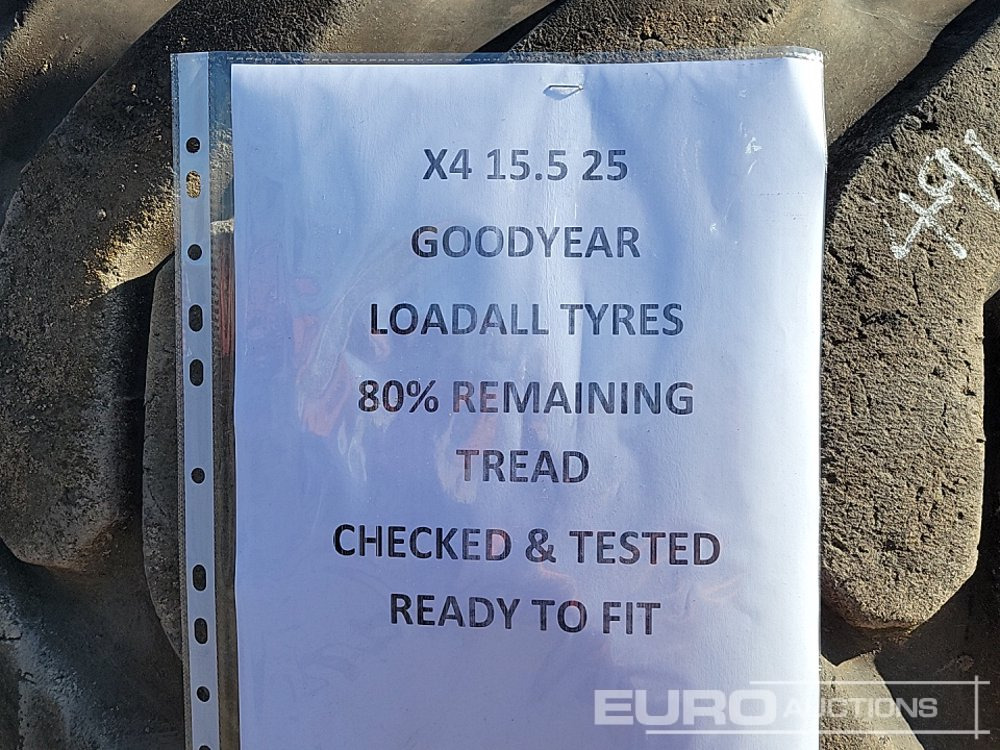Goodyear 15.5-25 Tyre (4 of) - Gumiabroncs: 5 kép. Goodyear 15.5-25 Tyre (4 of) - Gumiabroncs: 5 kép.
