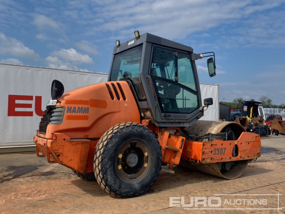 Hamm 3307 - Henger: 5 kép. Hamm 3307 - Henger: 5 kép.