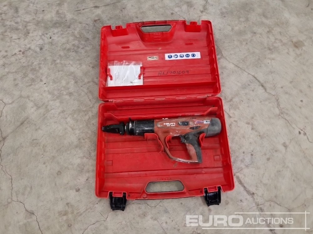 Hilti DX460 Nail Gun (Body & Case Only) - Építőipari berendezések: 2 kép. Hilti DX460 Nail Gun (Body & Case Only) - Építőipari berendezések: 2 kép.