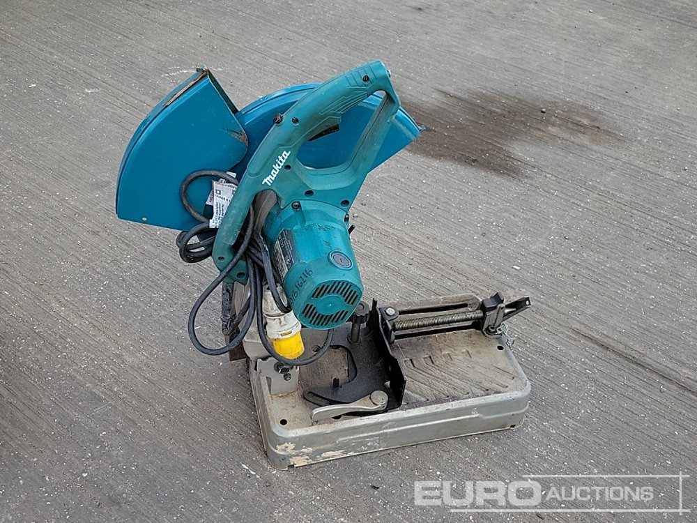 Építőipari berendezések Hilti VC 20-U 110Volt Vacuum Cleaner, Makita LW1400 110Vot Chop Saw, Radio Cable Detector (3 of): 12 kép.