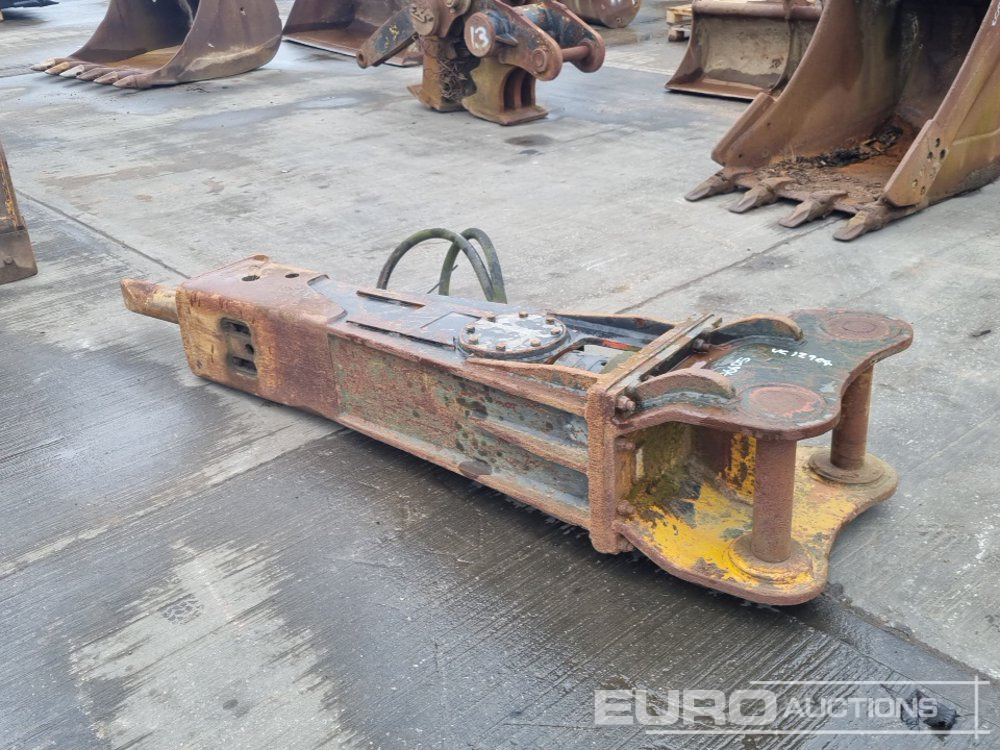 Hydraulic Breaker 80mm Pin to suit 20 Ton Excavator - Hidraulikus törőfej: 5 kép. Hydraulic Breaker 80mm Pin to suit 20 Ton Excavator - Hidraulikus törőfej: 5 kép.