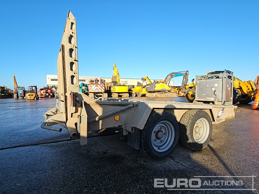 Ifor Williams 2HB GH054BT - Gépszállító utánfutó: 1 kép. Ifor Williams 2HB GH054BT - Gépszállító utánfutó: 1 kép.