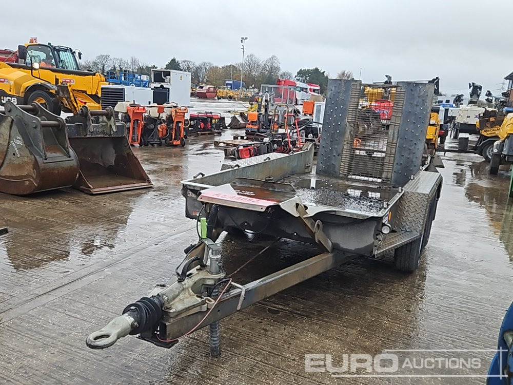 Ifor Williams 2HBGH94BT - Gépszállító utánfutó: 1 kép. Ifor Williams 2HBGH94BT - Gépszállító utánfutó: 1 kép.