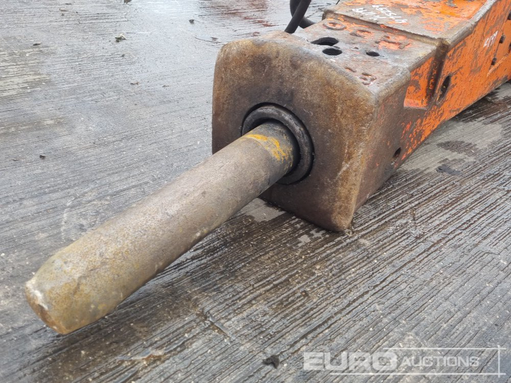 Hidraulikus törőfej Indeco Hydraulic Breaker65mm Pin to suit 13 Ton Excavator: 10 kép.